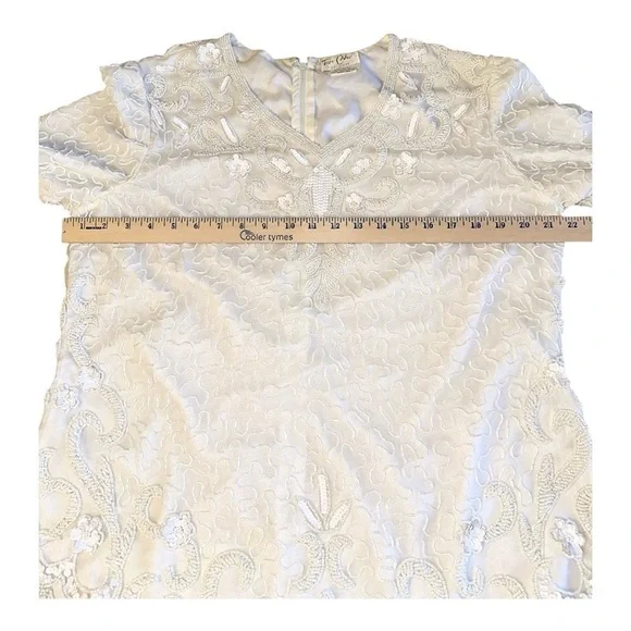 Vintage Rare Tan Chho Solid White Beaded Sequins Evening Top Approx Size XL - Picture 8 of 9